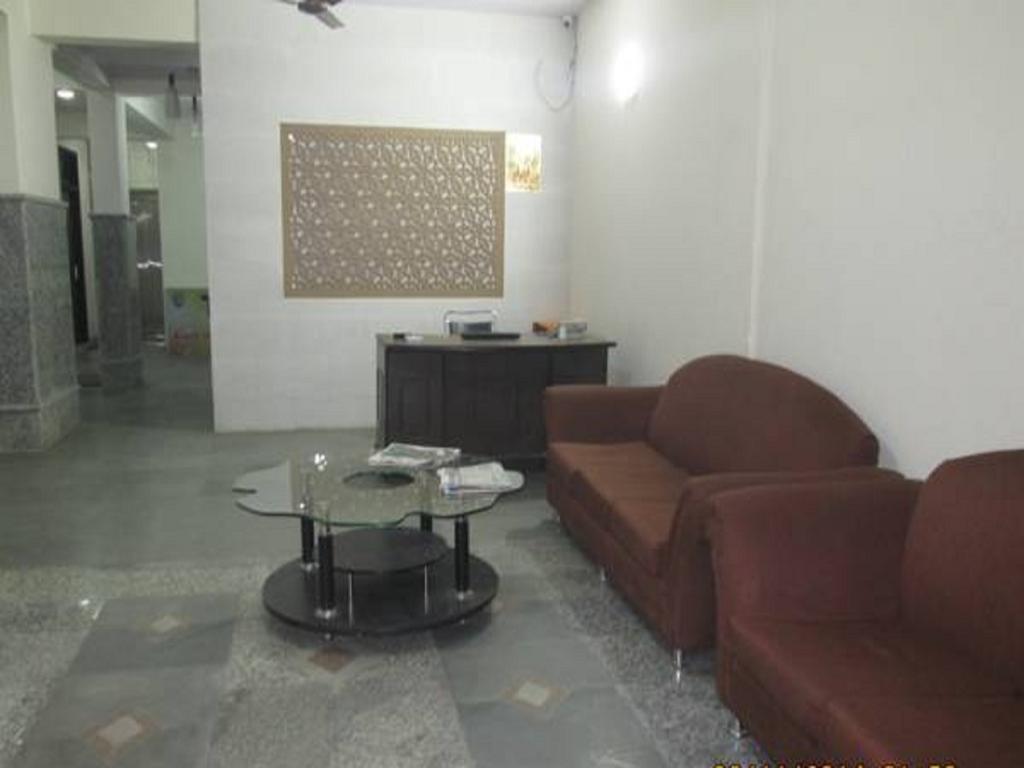 Charanpahari Hotel Νέο Δελχί Εξωτερικό φωτογραφία