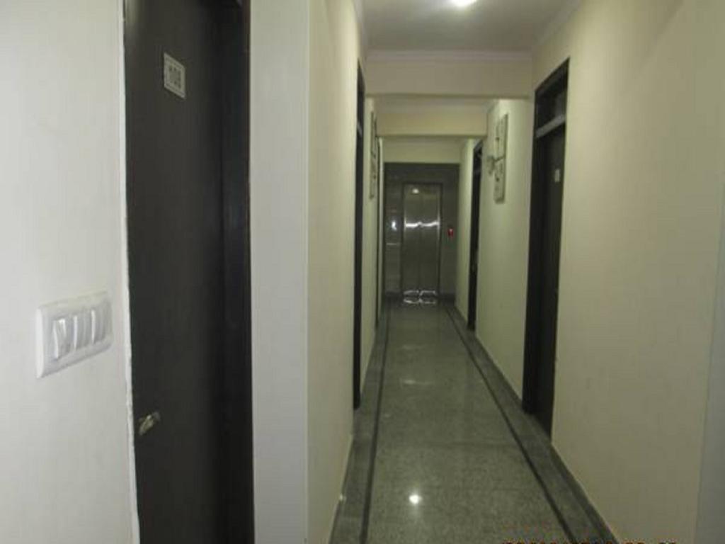 Charanpahari Hotel Νέο Δελχί Εξωτερικό φωτογραφία