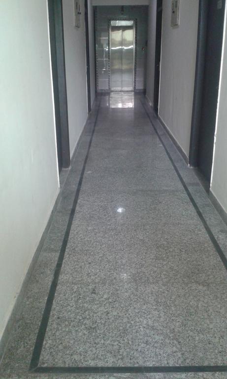 Charanpahari Hotel Νέο Δελχί Εξωτερικό φωτογραφία