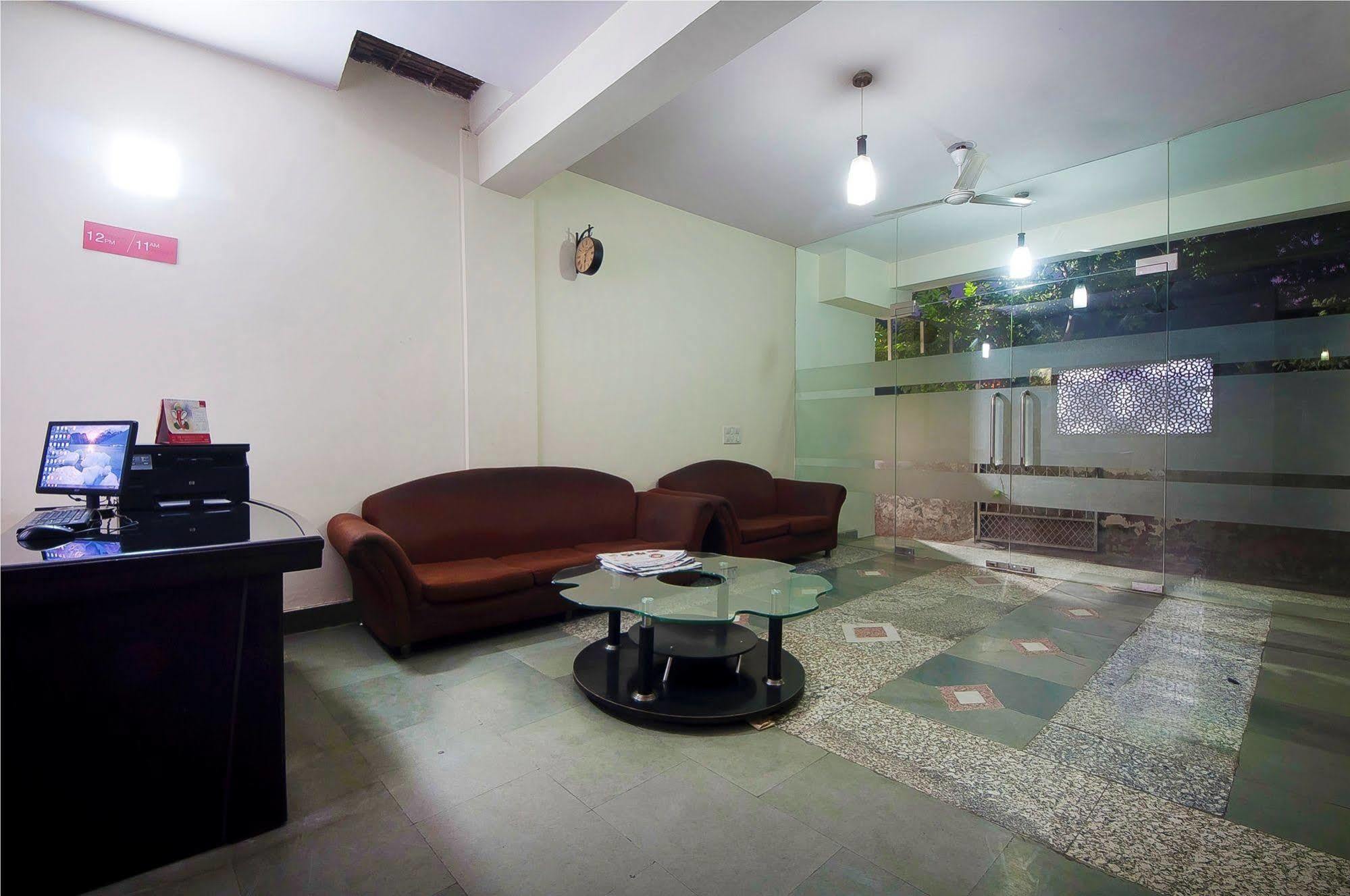 Charanpahari Hotel Νέο Δελχί Εξωτερικό φωτογραφία